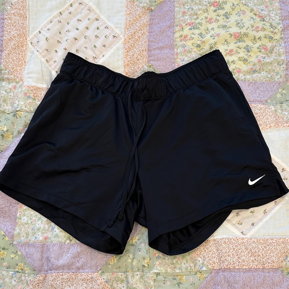 Nike Women's black Athletic Shorts
